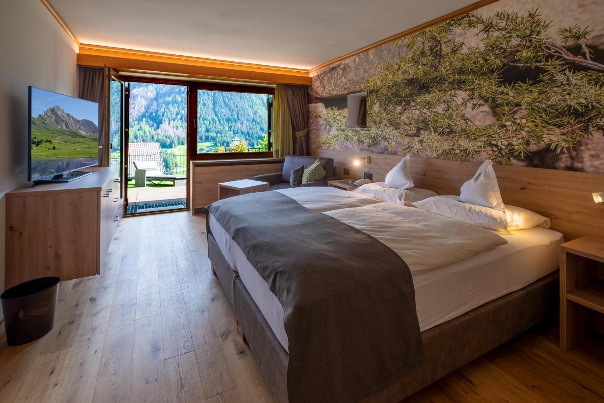 Hotel Grien Ortisei Exterior photo