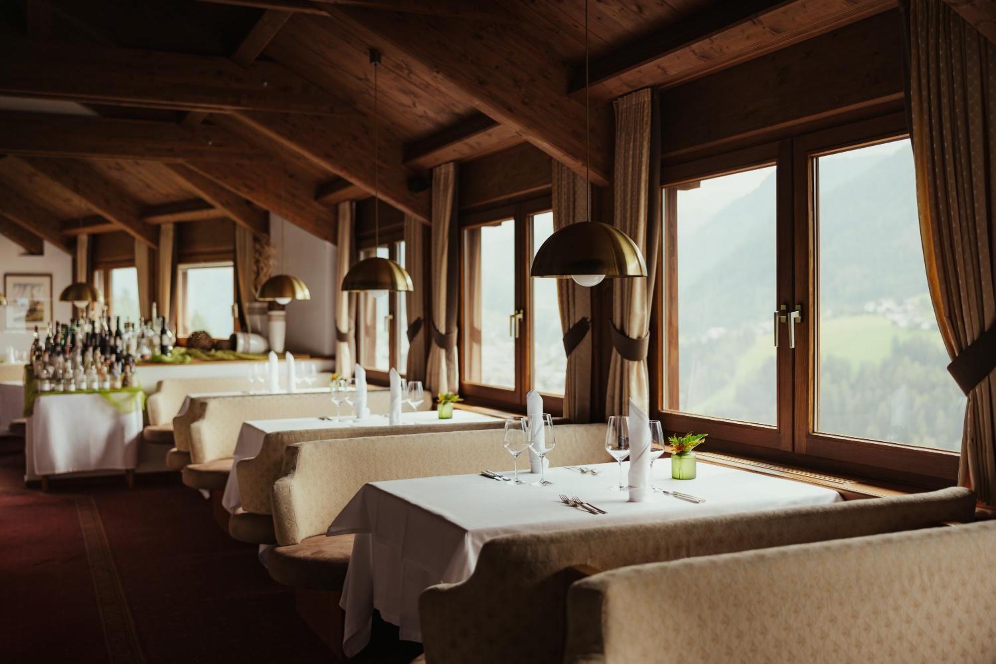 Hotel Grien Ortisei Exterior photo