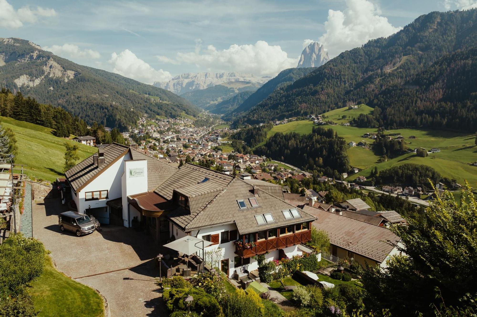 Hotel Grien Ortisei Exterior photo