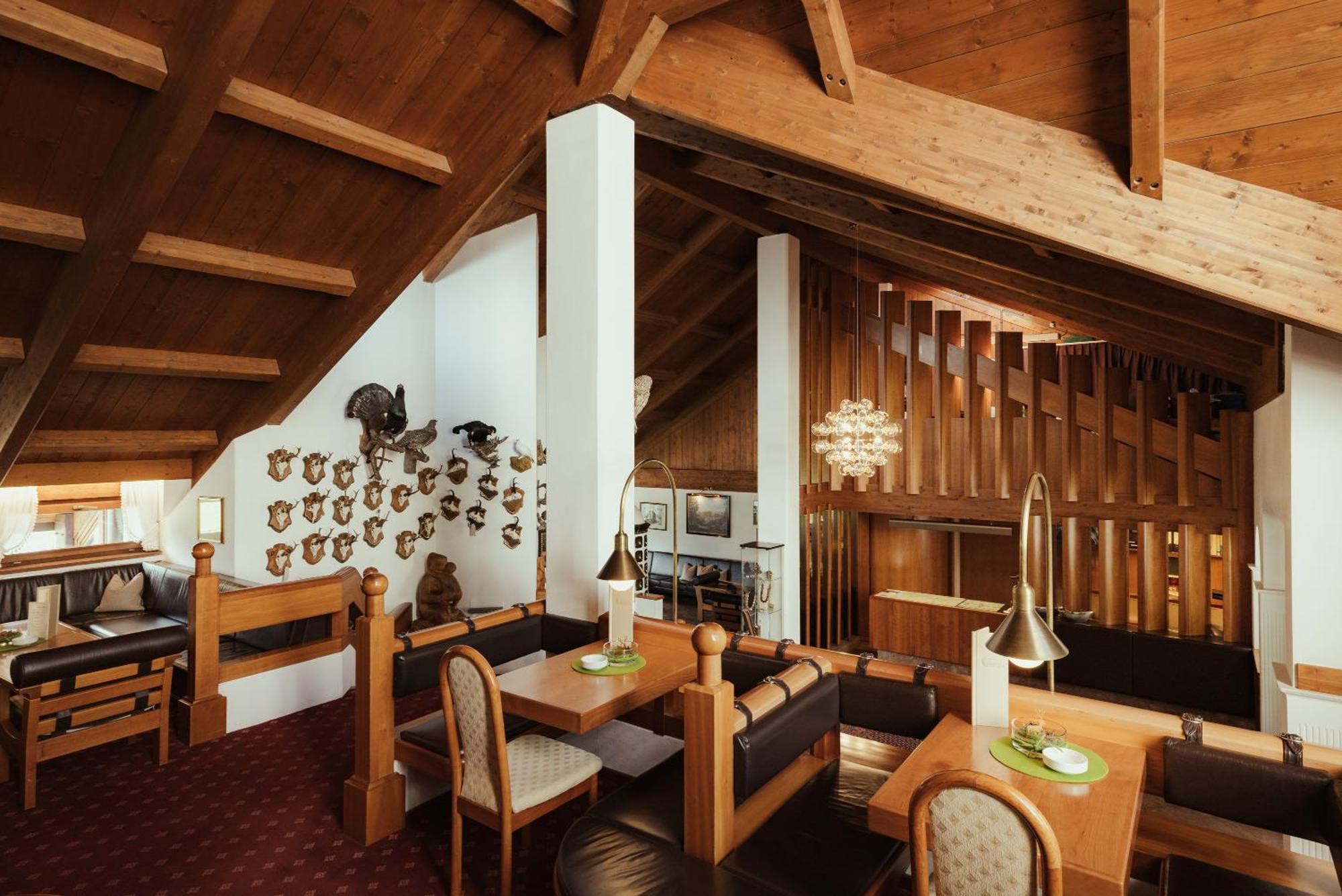 Hotel Grien Ortisei Exterior photo